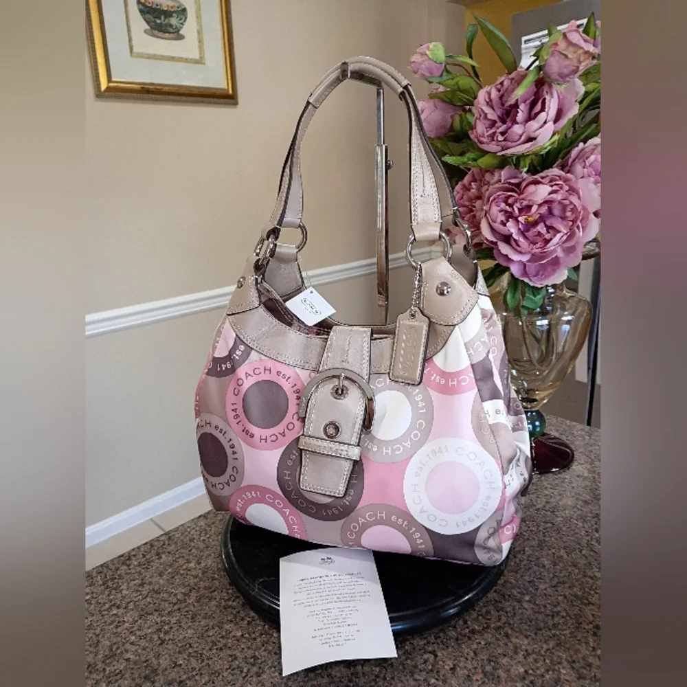 NWT Coach Soho Signature Scarf Print